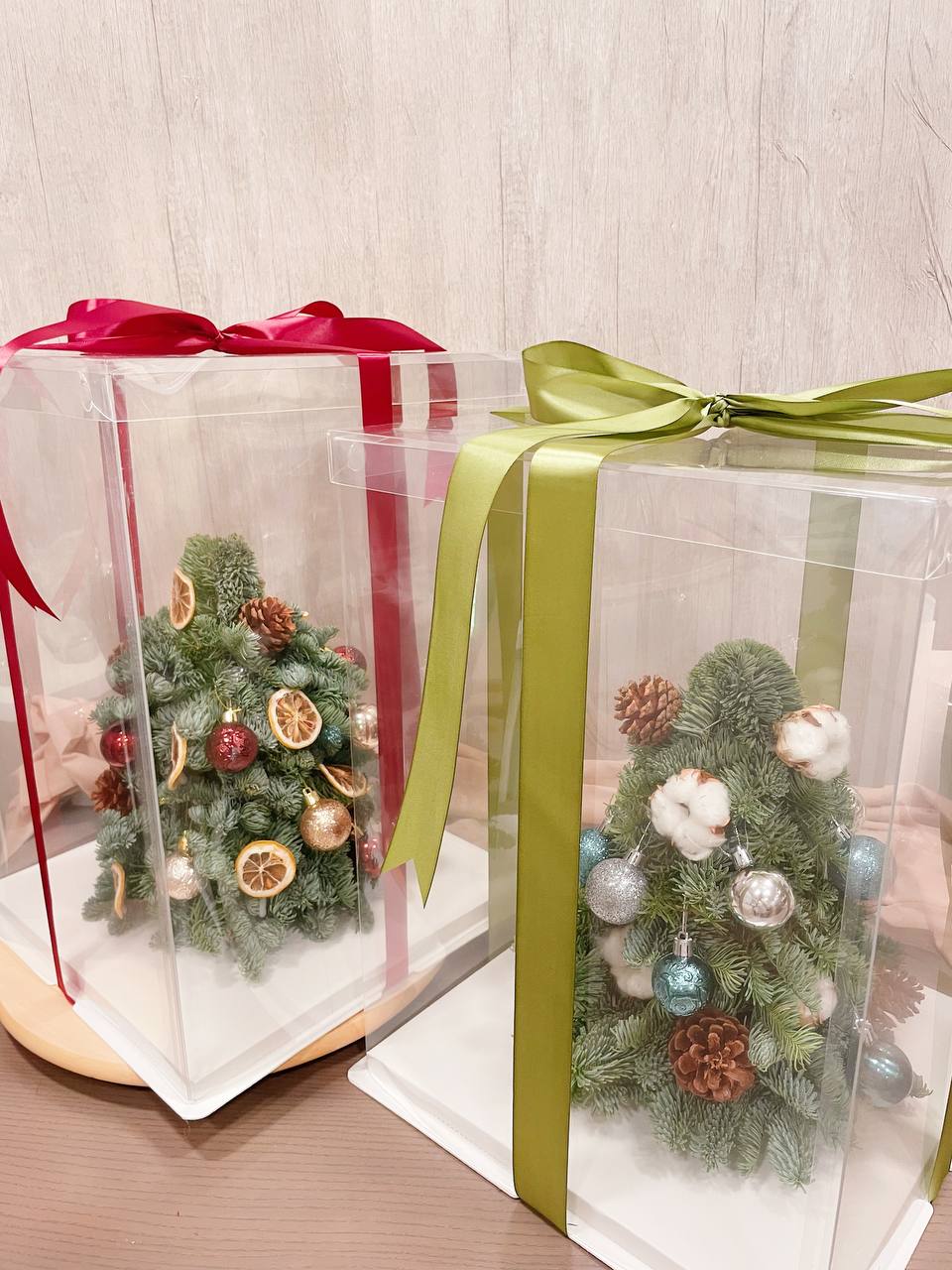 FROSTY Mini Handcrafted Christmas Tree